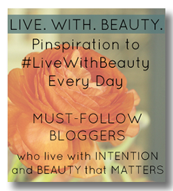 LiveWithBeauty Pin Button