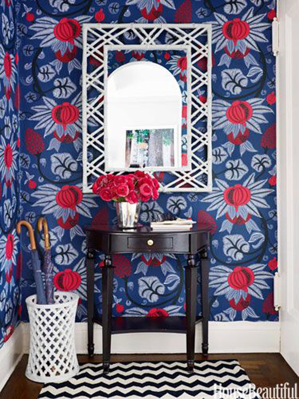 Gorgeous Red White and Blue Rooms via interior designer @fieldstonehill