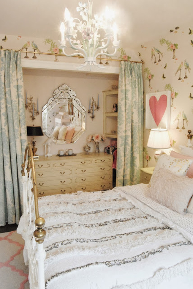 Dreamy Little Girls Bedroom, ditto via @fieldstonehill