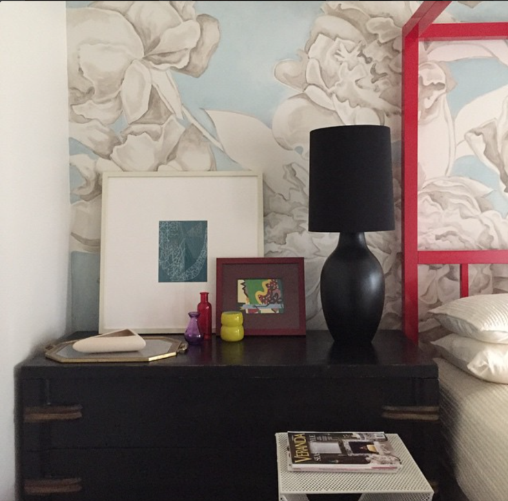 ditto guest room that will have you drooling, design by @angenigma . post via @fieldstonehill